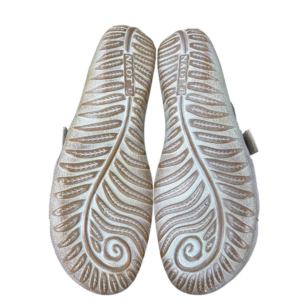 NAOT Women’s Papaki Beige Leather Sandals Size 41 US 10 - Picture 9 of 10